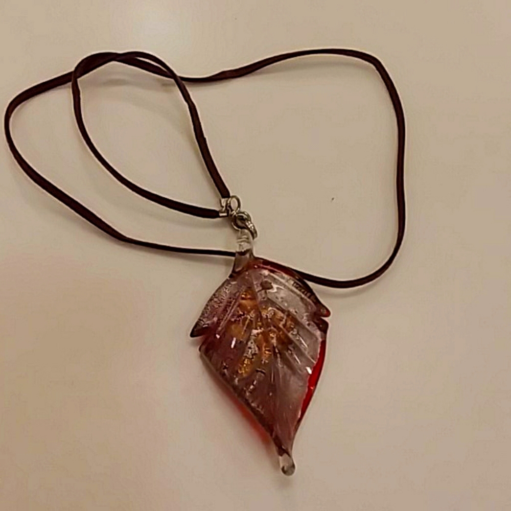 Murano glass pendent on leather string